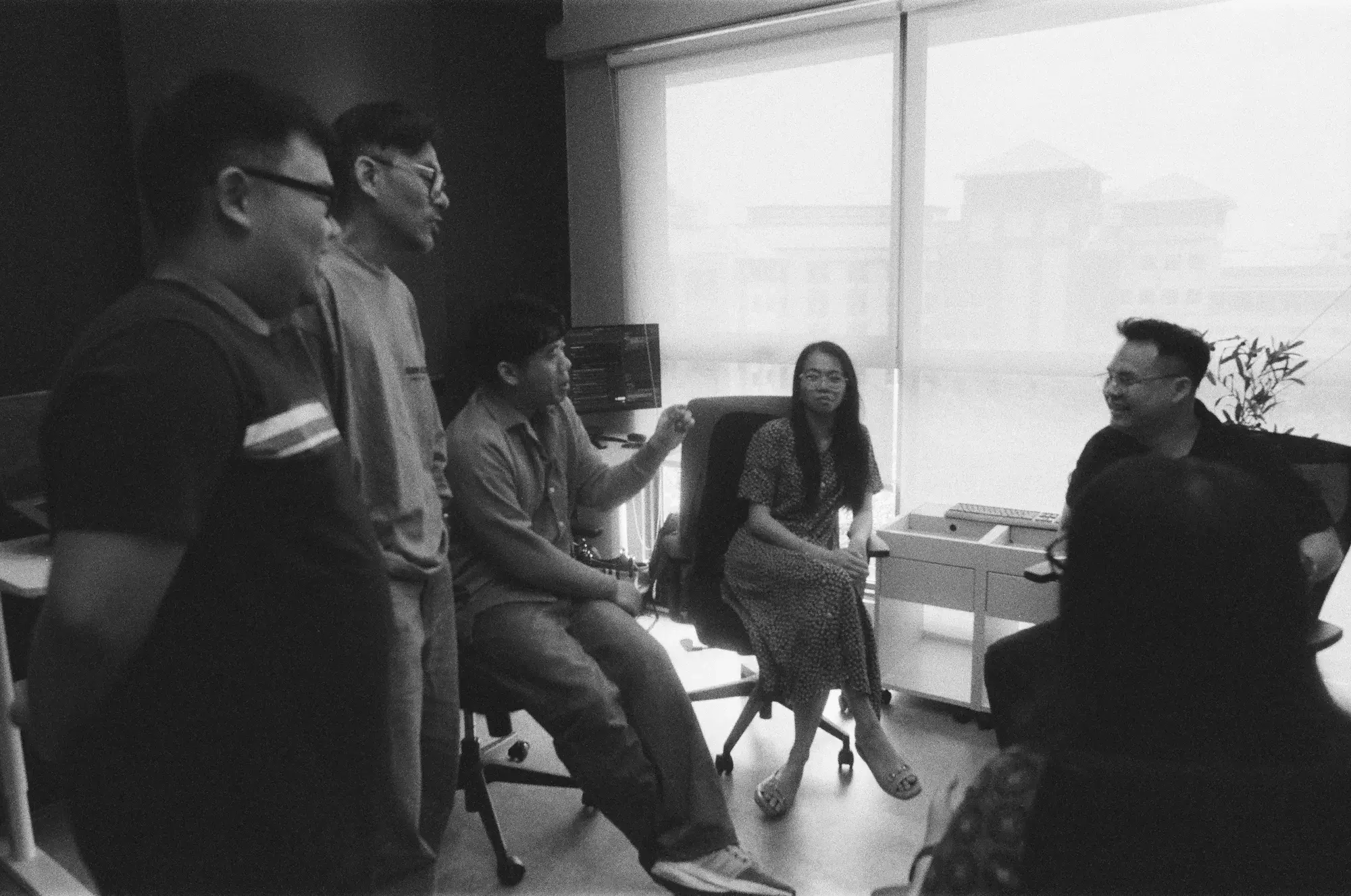 Colleagues in conversation